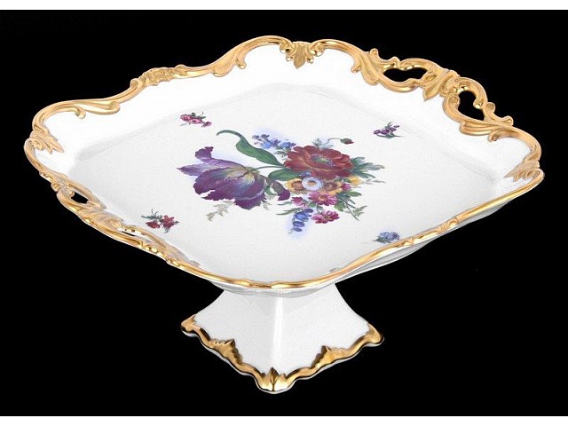 Блюдо квадратное 30см на ножке Weimar Porzellan Мейсенский букет