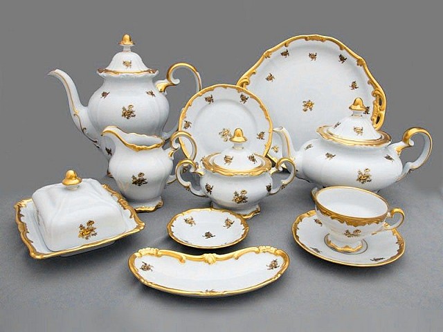 Сервиз чайный Роза золотая Weimar Porzellan на 12 персон 55 предметов