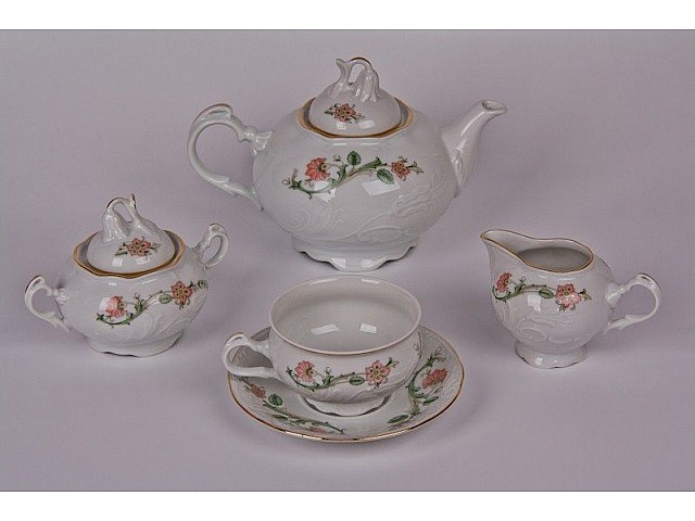 Сервиз чайный Thun Тулип 71500 на 6 персон 15 предметов