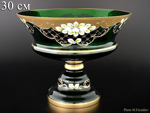 Фруктовница на ножке Лепка Зеленая B-L Bohemia 30 см