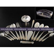 Набор столовых приборов на 12 персон 72 предмета Royal чемодан черный