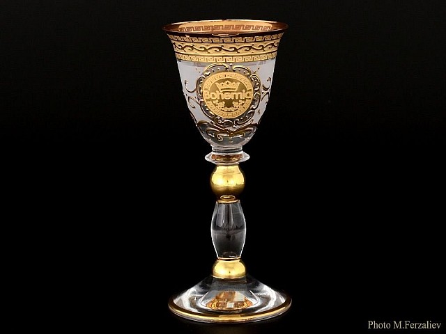 Набор рюмок для водки Богемия Грация B-G фон