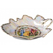 Салатник лист 21 см Мадонна перламутр Корона Queens Crown