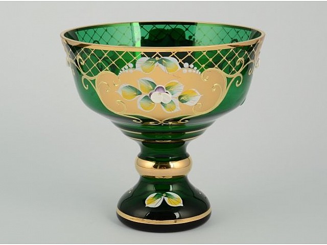 Конфетница стеклянная Лепка зеленая И-В Bohemia Crystal 16 см Конфетница стеклянная Лепка зеленая И-В Bohemia Crystal 16 см