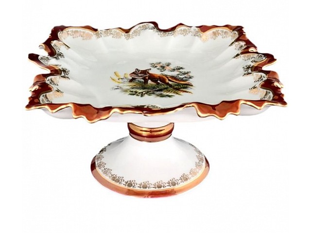 Блюдо фарфоровое на ножке Охота красная Queens Crown 32 см