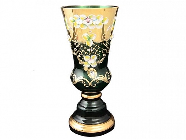 Ваза для цветов на ножке Bohemia Лепка зелёная 30см