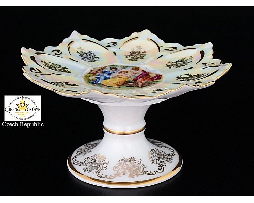 Конфетница Мадонна перламутр Корона Queens Crown фигурные края 17 см