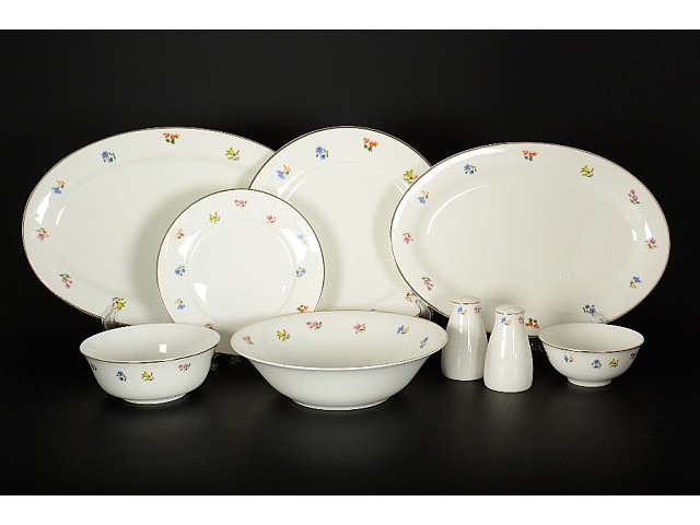 Столовый сервиз Цветы Royal на 12 персон 46 предметов