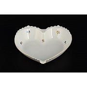 Конфетница сердце 22 см Мелкие цветы отводка золото Корона Queens Crown