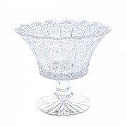 Конфетница на ножке Glasspo высокая 15 см