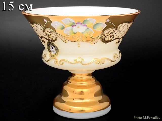 Конфетница 15 см Bohemia Лепка Белая E-V