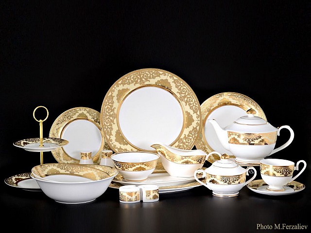 Чайно-столовый сервиз Персия Karosa на 12 персон 81 предмет
