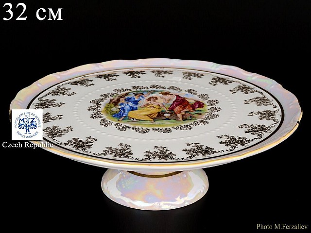 Тарелка для торта на ножке 30 см Магнолия Мадонна перламутр MZ