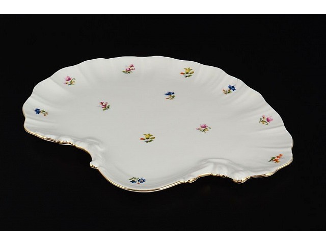 Блюдо ракушка 28 см Мелкие цветы отводка золото Корона Queens Crown