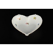 Конфетница сердце 15 см Мелкие цветы отводка золото Корона Queens Crown