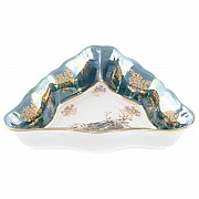 Салатник треугольный 19 см Охота зеленая Корона Queens Crown