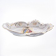 Салатник овальный 30 см Мадонна перламутр Корона Queens Crown