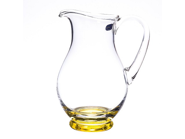 Графин Bohemia Crystal 1,5 л желтый