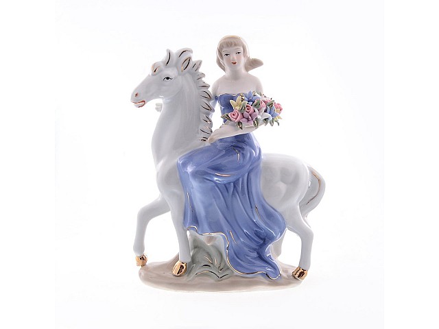 Статуэтка керамическая Девушка на лошади Royal Classics 21 см