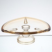 Фруктовница на ножке