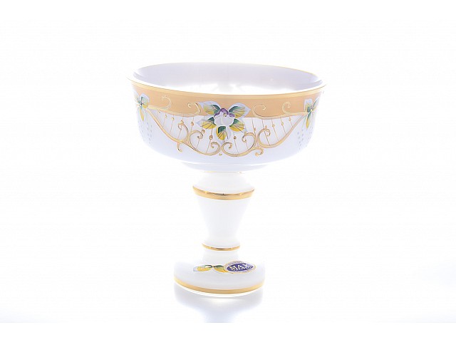 Конфетница белая с цветком Bohemia Star Crystal 16 см