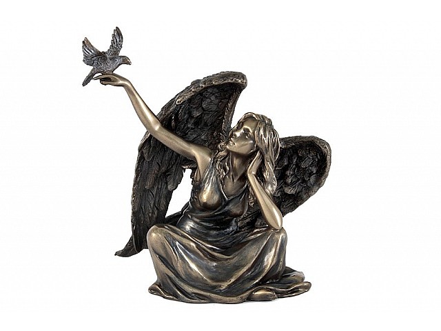 Статуэтка Ангел сидящий с голубем