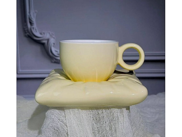Чашка 220 мл с блюдцем Pillow Lenardi бледно желтая