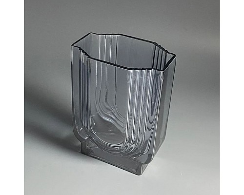 Декоративная ваза для цветов 21 см прямоугольная Vase Lenardi серая
