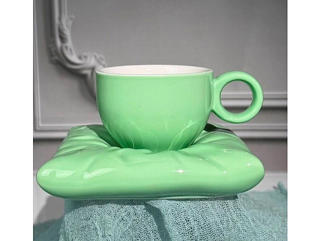 Чашка 220 мл с блюдцем Pillow Lenardi зеленая Чашка 220 мл с блюдцем Pillow Lenardi зеленая