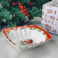 Квадратный салатник Новогодний Lenardi 18 см