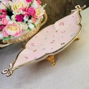 Блюдо Lenardi Бабочки розовые 48 см на ножках