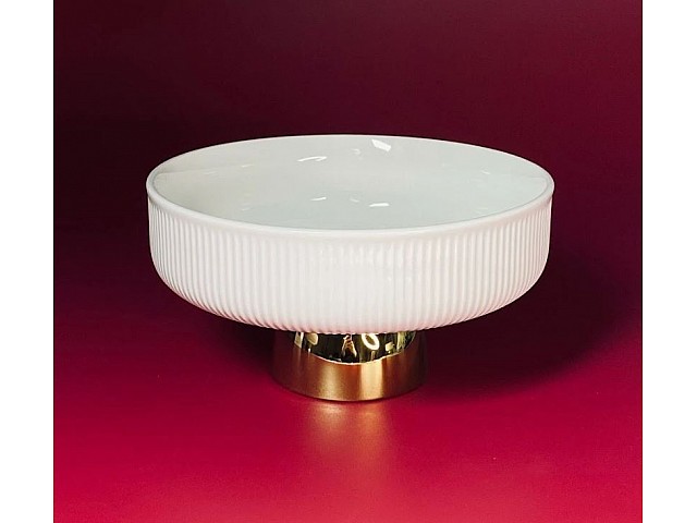 Конфетница 15,5см на ножке Multicolor Lenardi белая