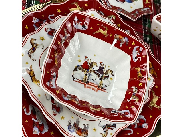 Квадратный салатник 18 см Новогодний Lenardi