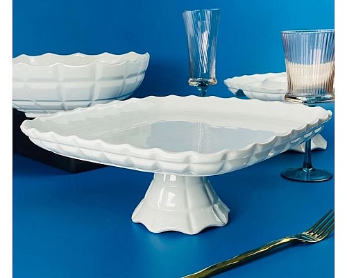 Квадратное блюдо 25,5х11,5 см на ножке Корнелия Lenardi