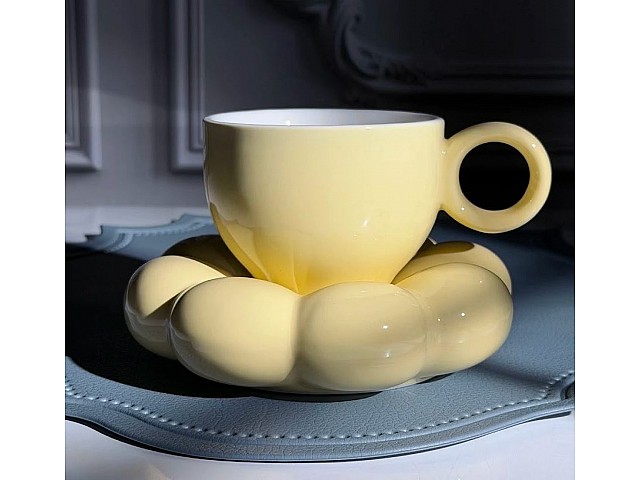 Чашка 220 мл с блюдцем Pillow Lenardi желтая Чашка 220 мл с блюдцем Pillow Lenardi желтая