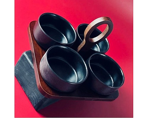 Менажница квадратная 21*21 см с салатниками Tropical Lenardi Менажница квадратная 21*21 см с салатниками Tropical Lenardi