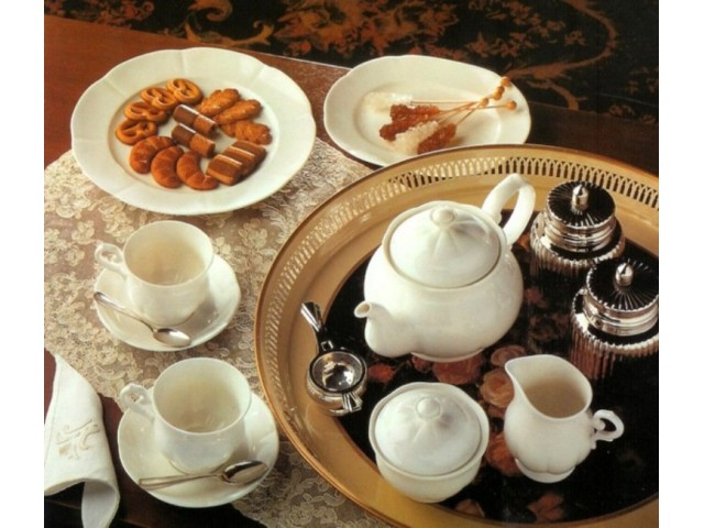 Сервиз чайный White Royal Fine China на 6 персон 17 предметов
