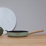 Сковорода чугунная зеленая Ron BergHoff 26 см 2,5 л