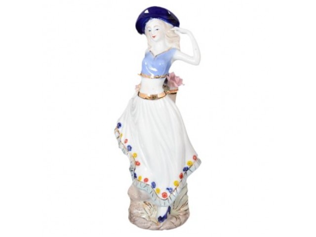 Статуэтка керамическая Девушка в синей шляпе Royal Classics 30 см