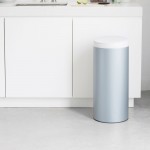 Мусорный бак Brabantia FlipBin 30л Мятный металлик