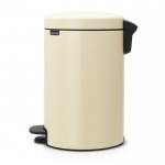 Мусорный бак newicon 12 л Миндальный Brabantia с педалью