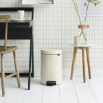 Мусорный бак newicon 12 л Миндальный Brabantia с педалью