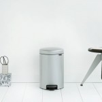 Мусорный бак newicon 12 л Серый металлик Brabantia с педалью
