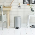 Мусорный бак newicon 12 л Серый металлик Brabantia с педалью