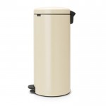 Мусорный бак newicon 30 л Миндальный Brabantia