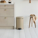 Мусорный бак newicon 12 л Минерально-золотой Brabantia с педалью Мусорный бак newicon 12 л Минерально-золотой Brabantia с педалью