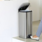 Прямоугольный мусорный бак 25л Brabantia с педалью, стальной матовый FPP