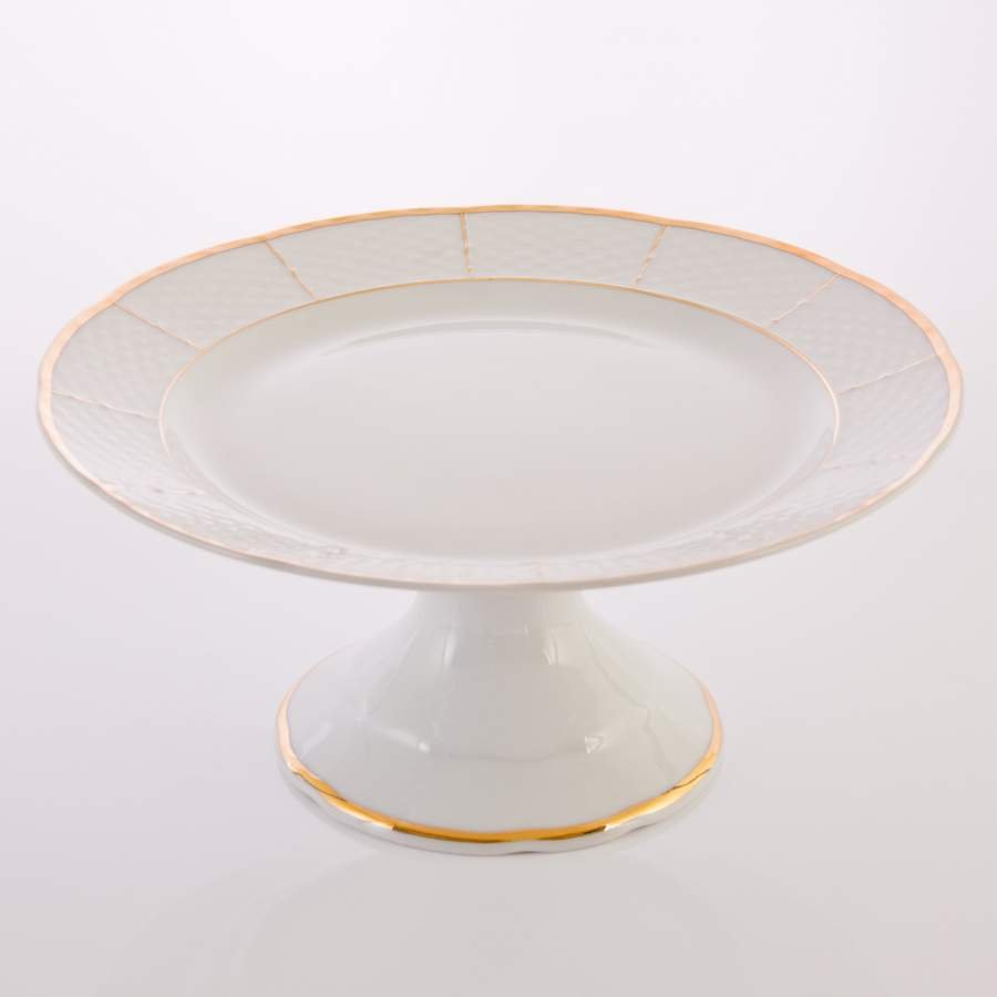 Тортница на ножке. Тортовница лефард на ножке. Тортница loraine фарфор цвет белый 28487. Тортница н/н 32см. Bohemia crystalite тортовница.